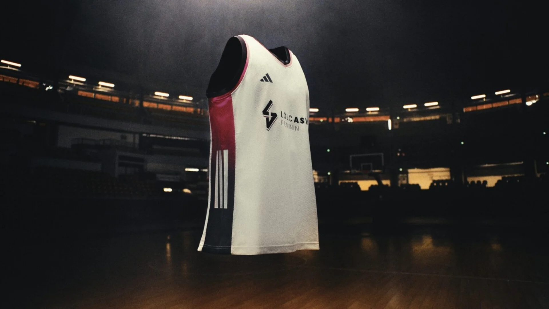 Image 9 du film ADIDAS x ASVEL – MAILLOTS 2025