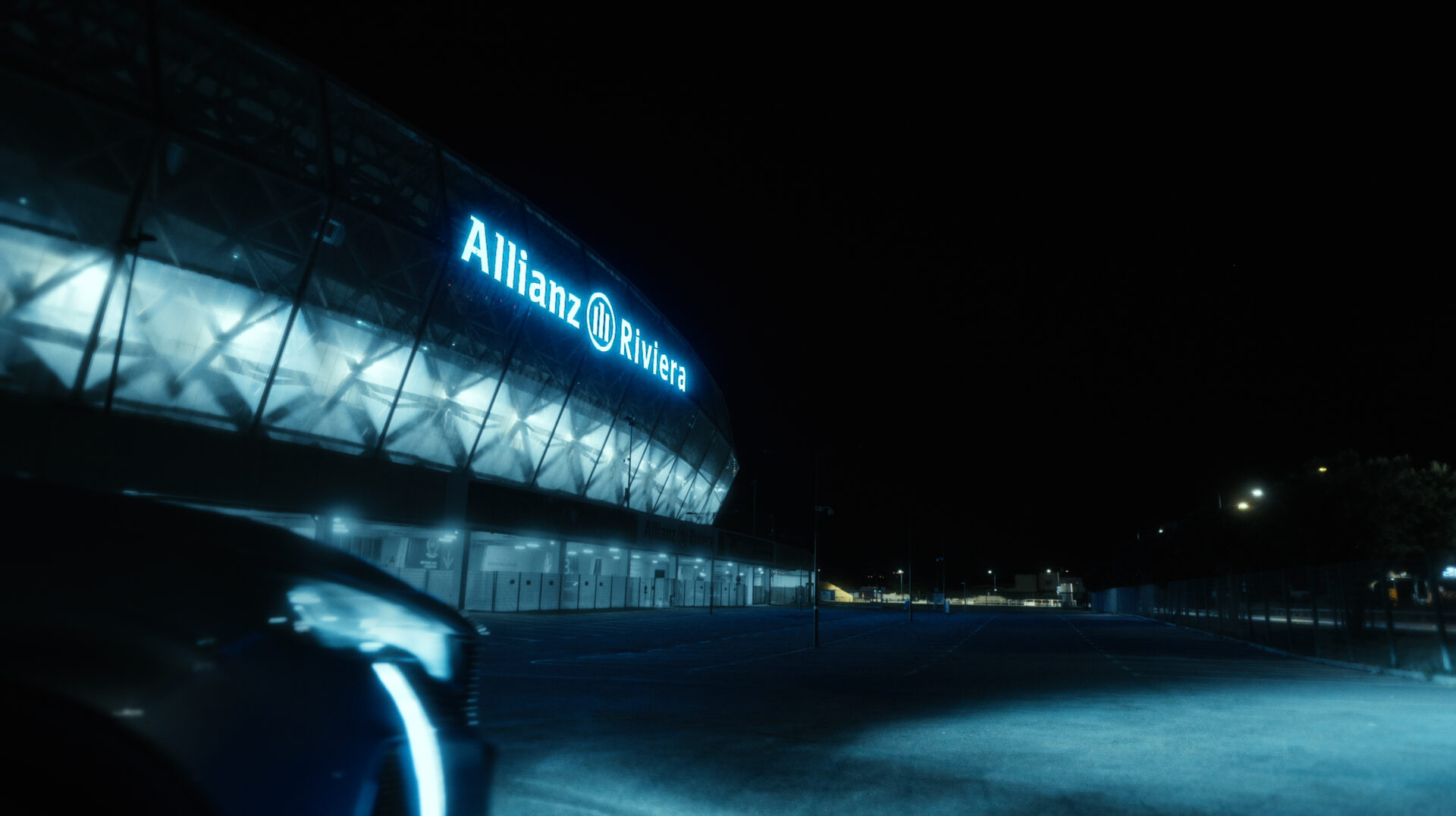 Allianz-GoldenSeat-01